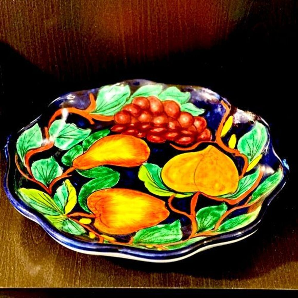 Vintage Talavera Venegas Mexico 12.5" Fruit Plate Scalloped Ceramic Wall Decor